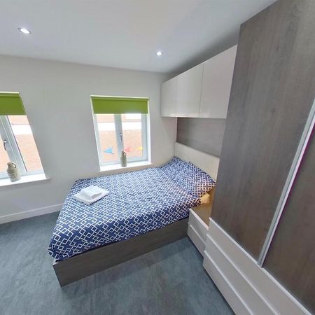 New House - Magnificent Studios In Coventry City Centre, Free Parking, By Covstays Exteriör bild